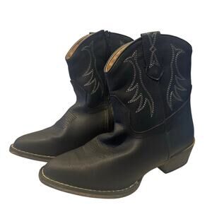 Silver Canyon Womens Western  Short Cowgirl Cowboy Boot, size 7 US - Black NWOT